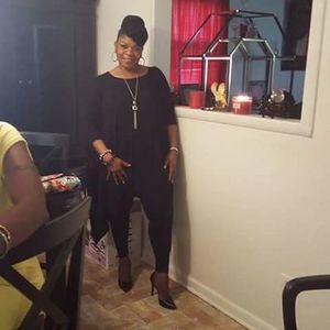 Meet your Posher, Eva